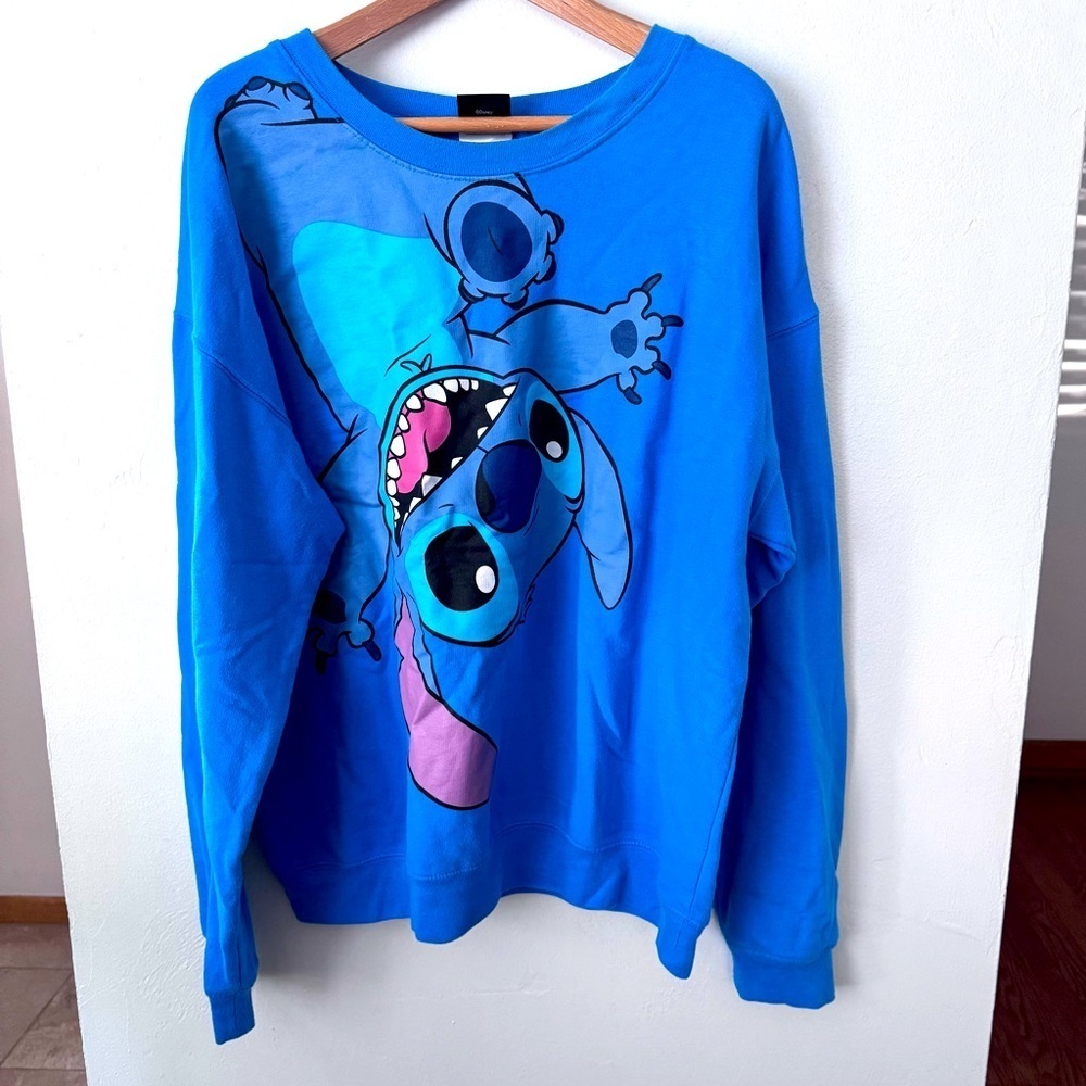Stitch large graphic front Sweatshirt in blue Size XXL